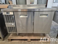 TAVOLO FRIGO MOTORE A BORDO USATO
